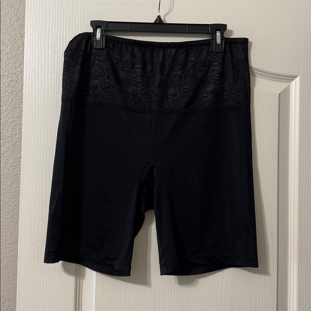 Torrid 2X High-Waist Shaping Shorts with Lace Panel - Black